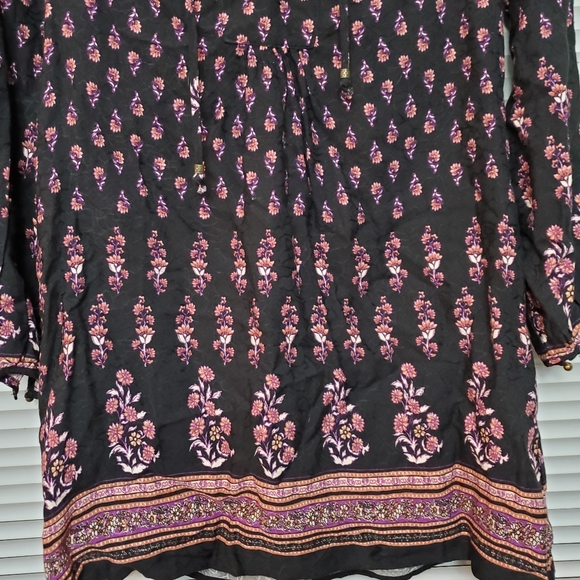 Dress - Picture 2 of 6